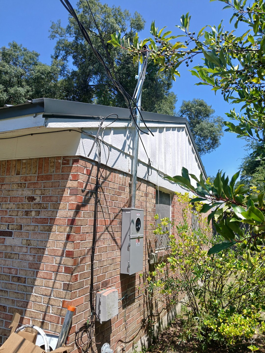 200A Exterior Electrical Panel Upgrades in Pensacola, FL